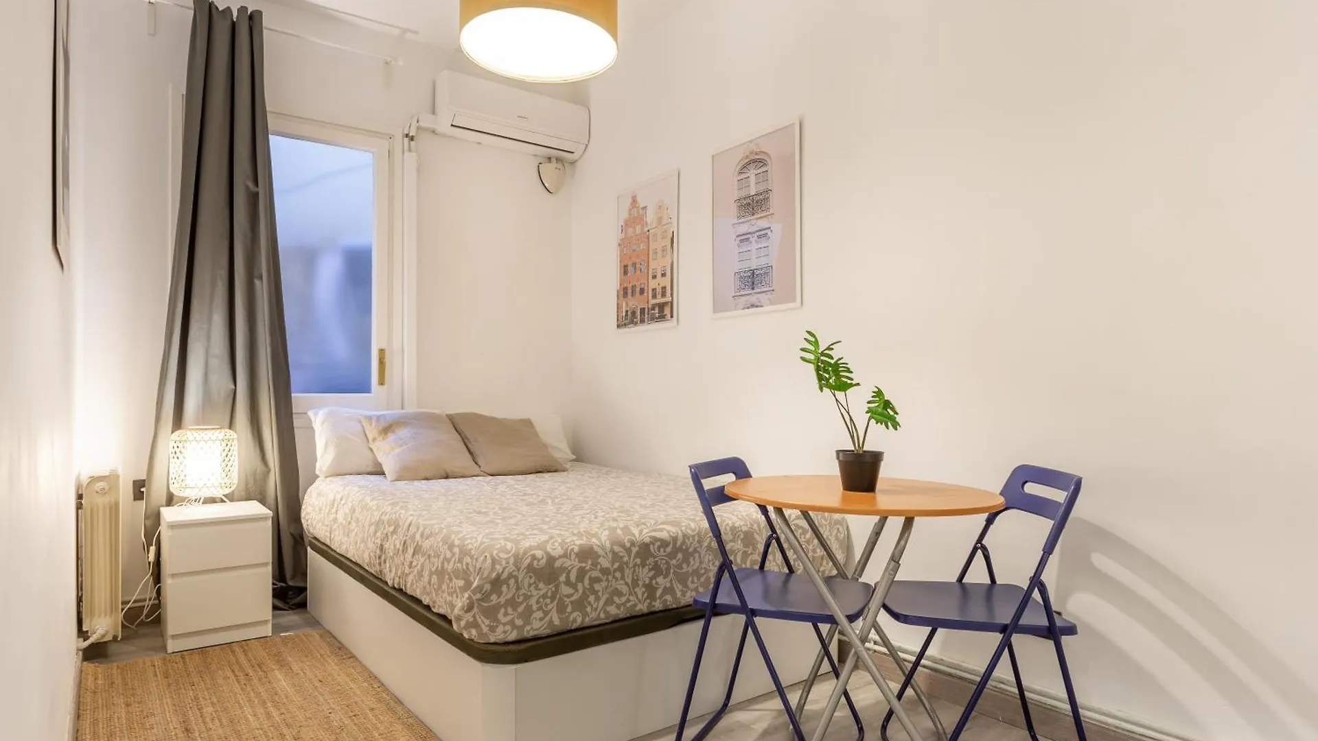 Apartamento Tamarit Barcelona 0*,  España